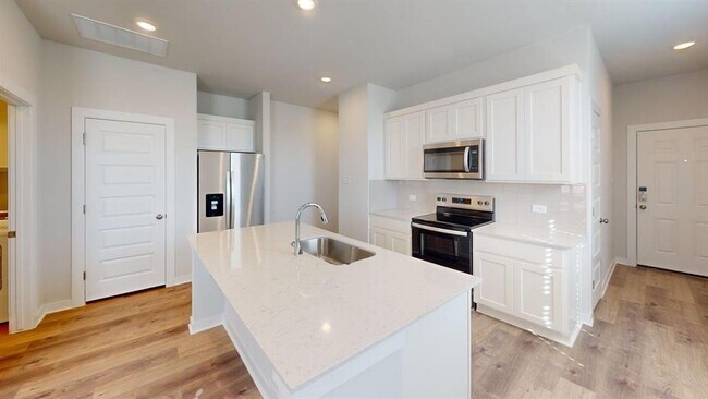 Foto del edificio - 201 Firefox Wy