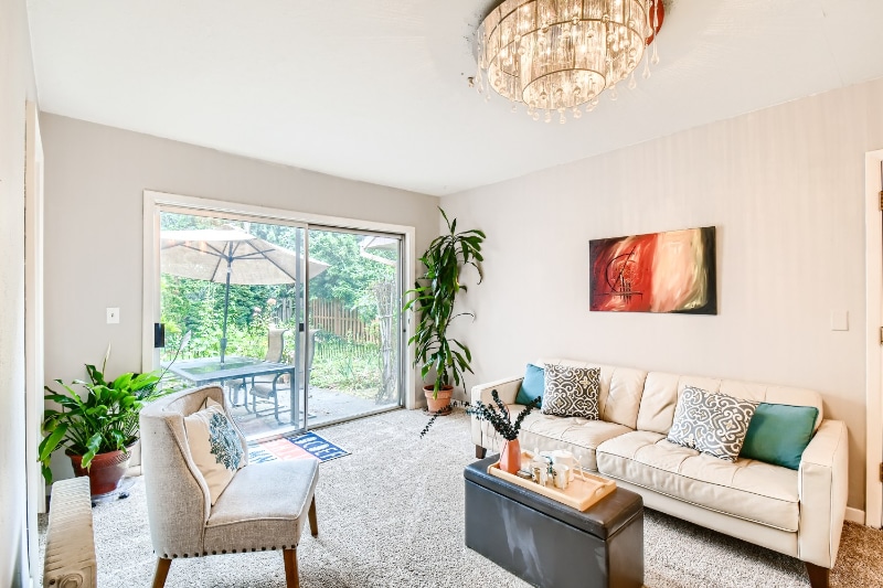 Photo - 19300 NE Halsey St (Portland, OR)