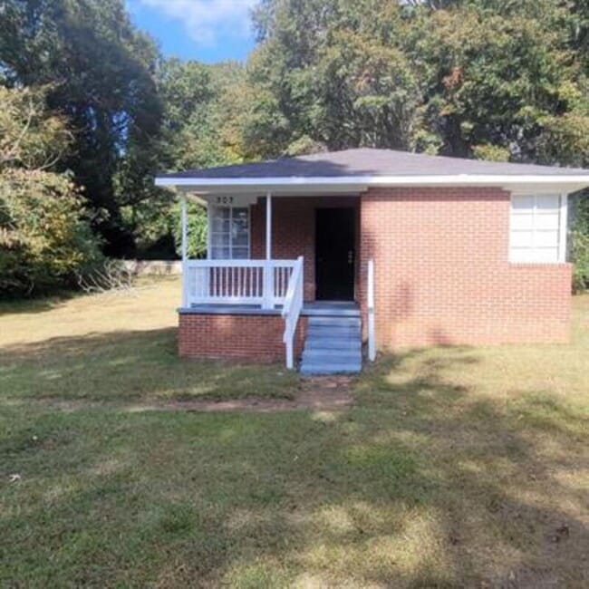 Building Photo - 303 Butler St