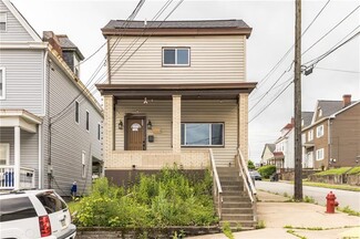 Building Photo - 2318 Eccles St