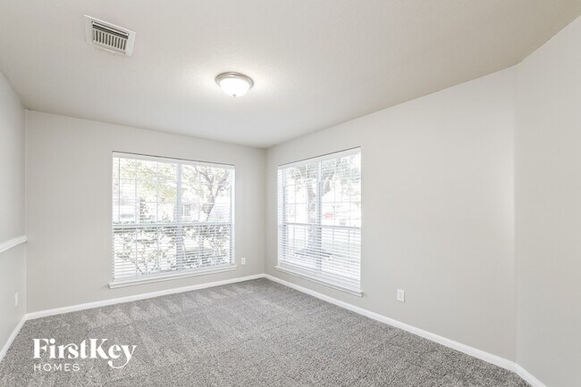 Foto del edificio - 17903 Melissa Springs Dr