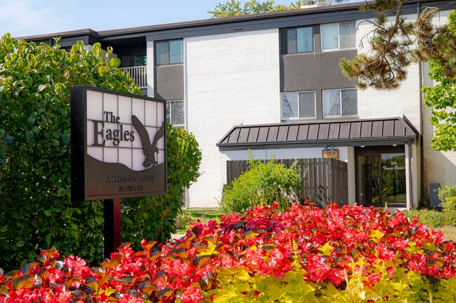 Building Photo - The Eagles