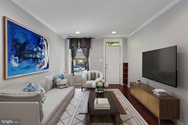 Foto del edificio - 2232 Fleet St