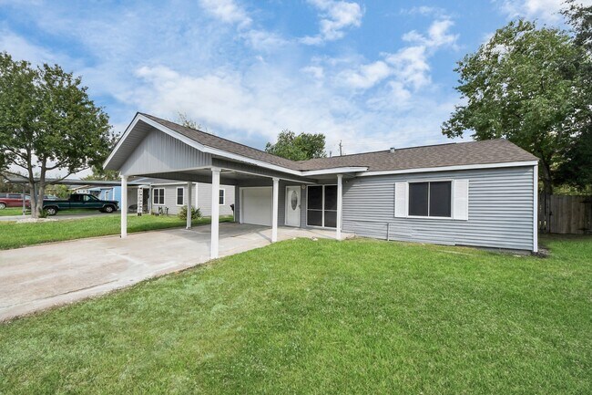 Foto del edificio - 1535 Pleasantville Dr