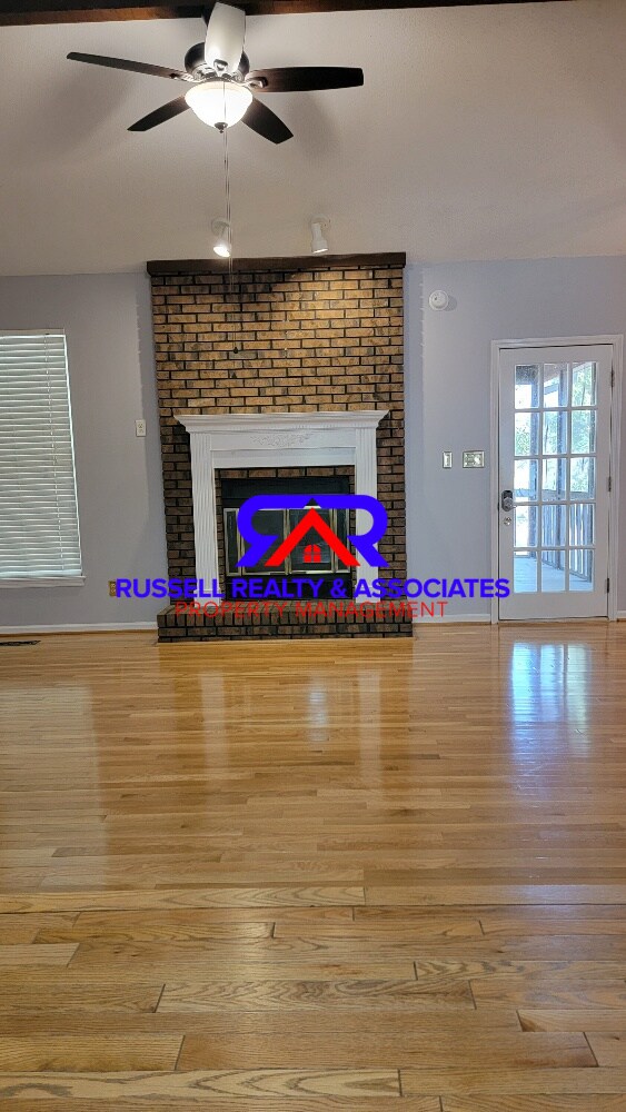 Foto del edificio - 103 Forest Pkwy