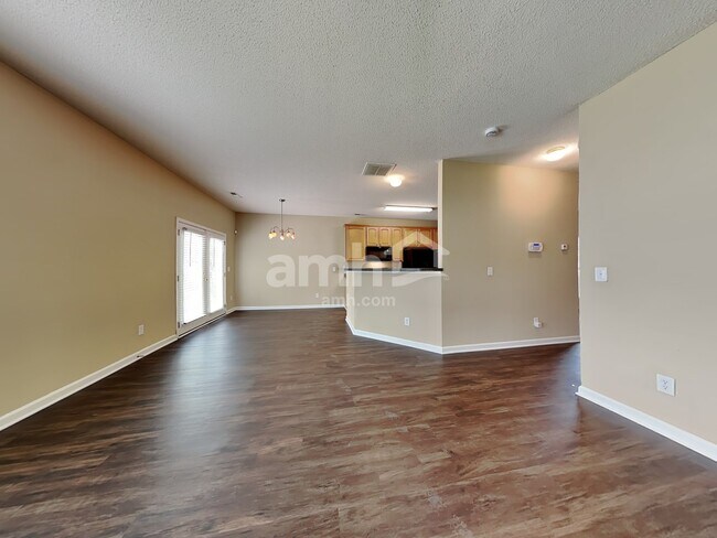 Building Photo - 4377 Kelso Drive