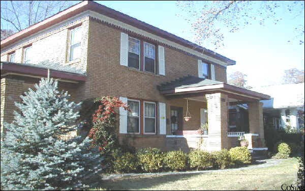 Foto principal - 1106 Monroe Dr NE