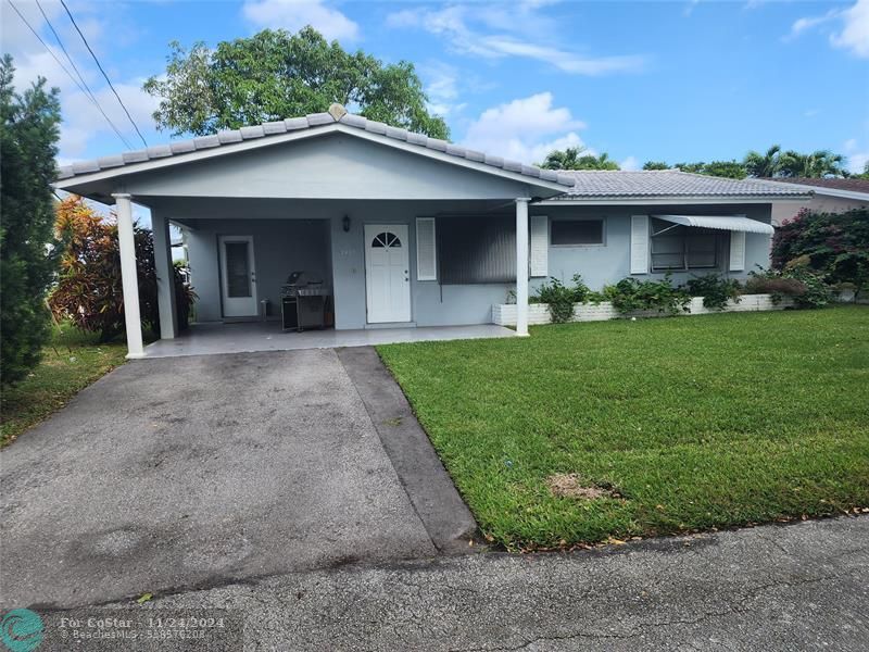 Foto principal - 2407 NW 51st St