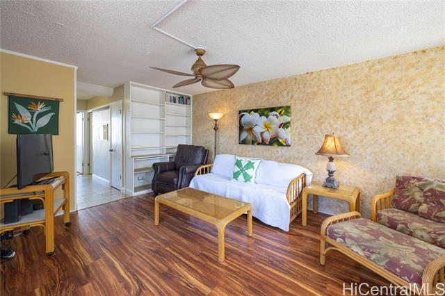 Primary Photo - 1720 Ala Moana Blvd