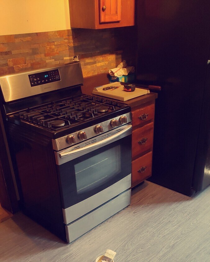 Foto principal - 1261 Oakglen St