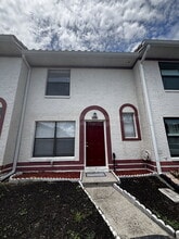 Building Photo - 1627 Long Ridge Ct