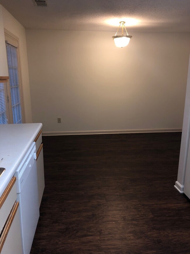 Building Photo - The Homestead