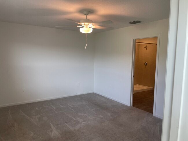 Foto del edificio - 4709 NW 11th St