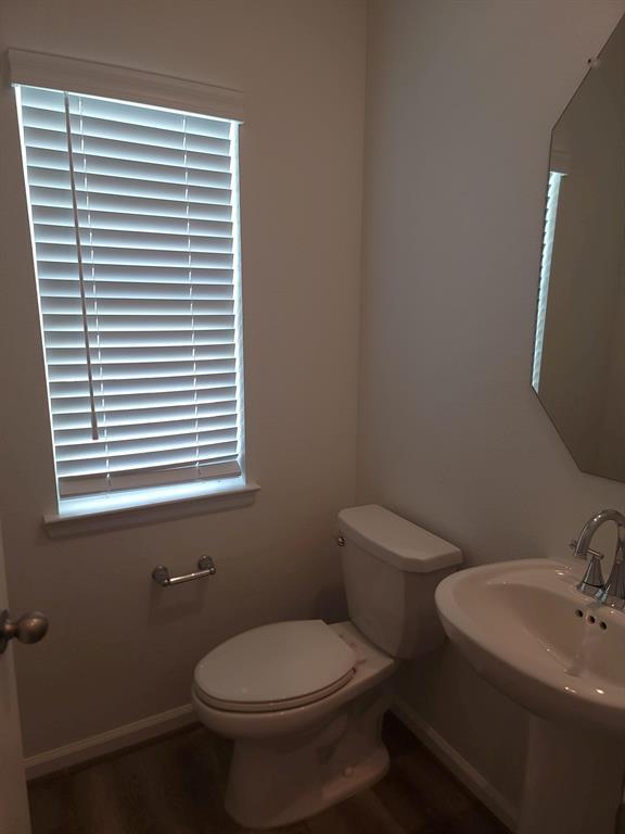 Foto del edificio - 1041 Tillman Ln