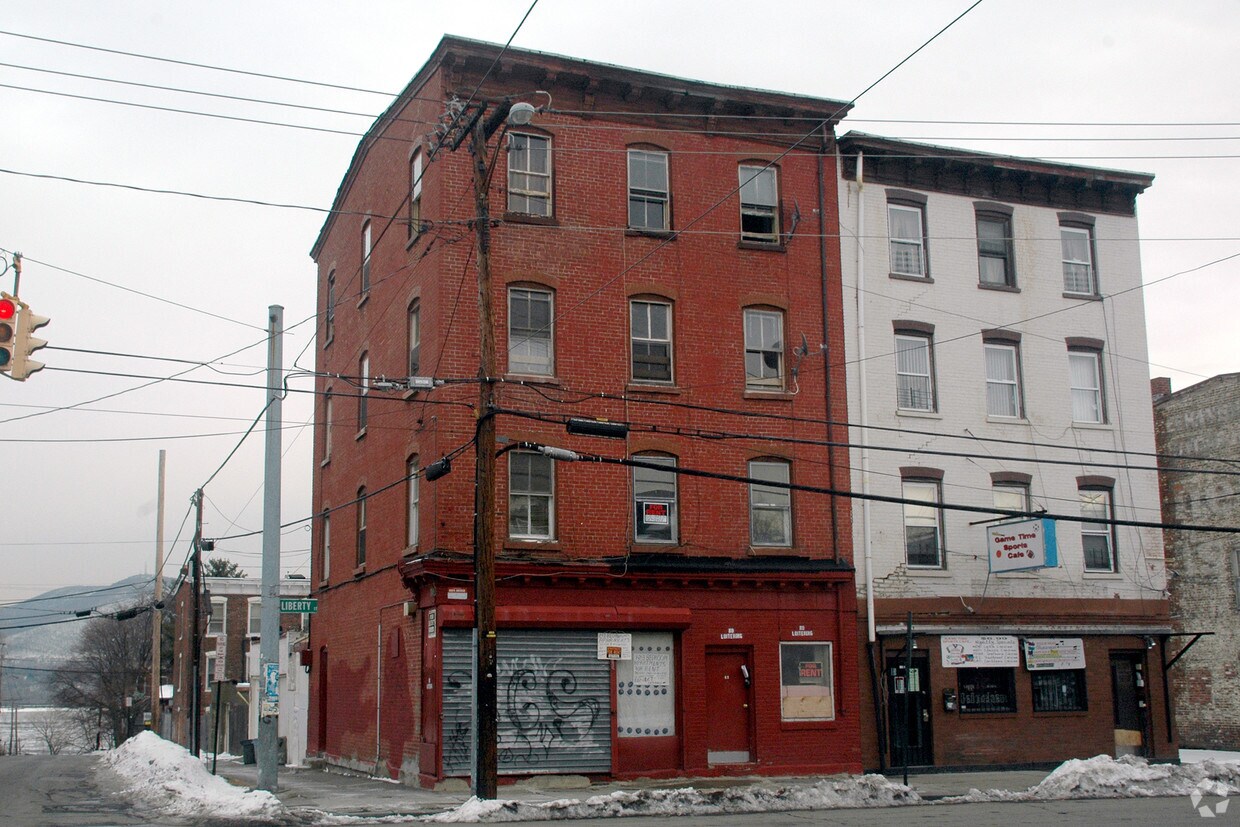 Primary Photo - 42 Liberty St