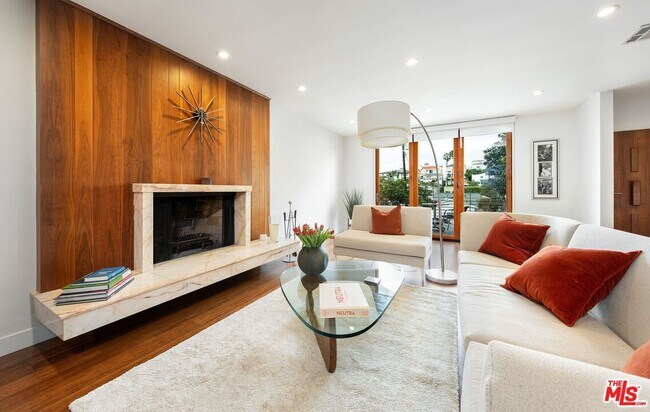 Foto del edificio - 7826 W 80th St