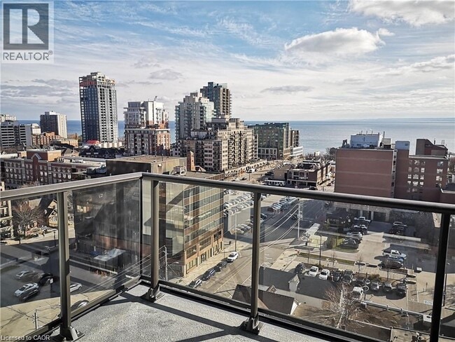 Photo du bâtiment - 2007 James St