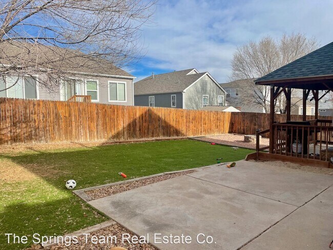 Building Photo - 3 br, 2.5 bath House - 7616 Fiona Lane