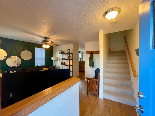 Foto del edificio - Charming 3 Bed 2 Bath Row House - SE King ...
