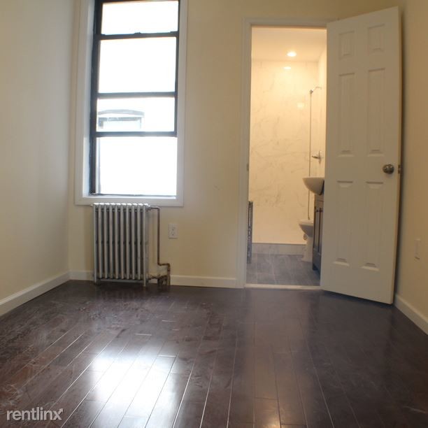 Foto del edificio - 702 Fairview Ave