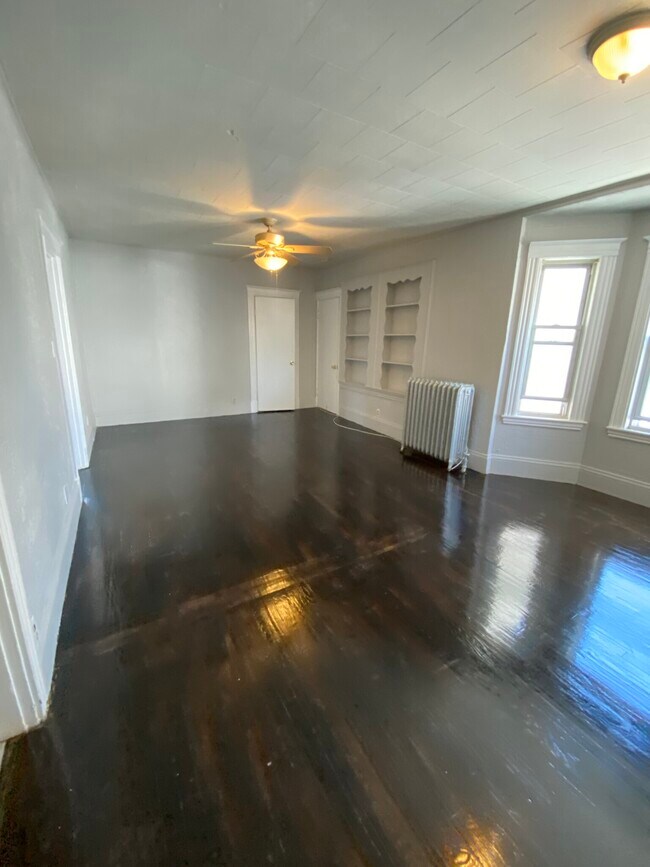 Building Photo - 73A Francis St