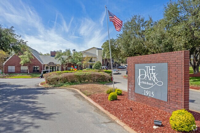 Foto del edificio - Park at Wells Branch