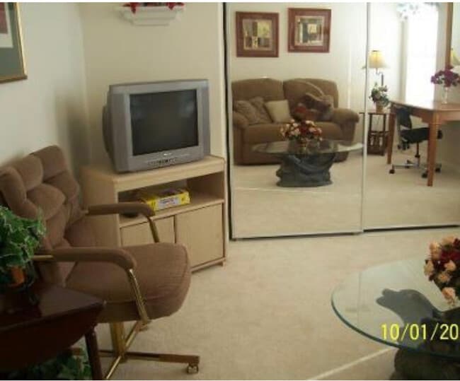 Building Photo - 6984 Wineberry Dr