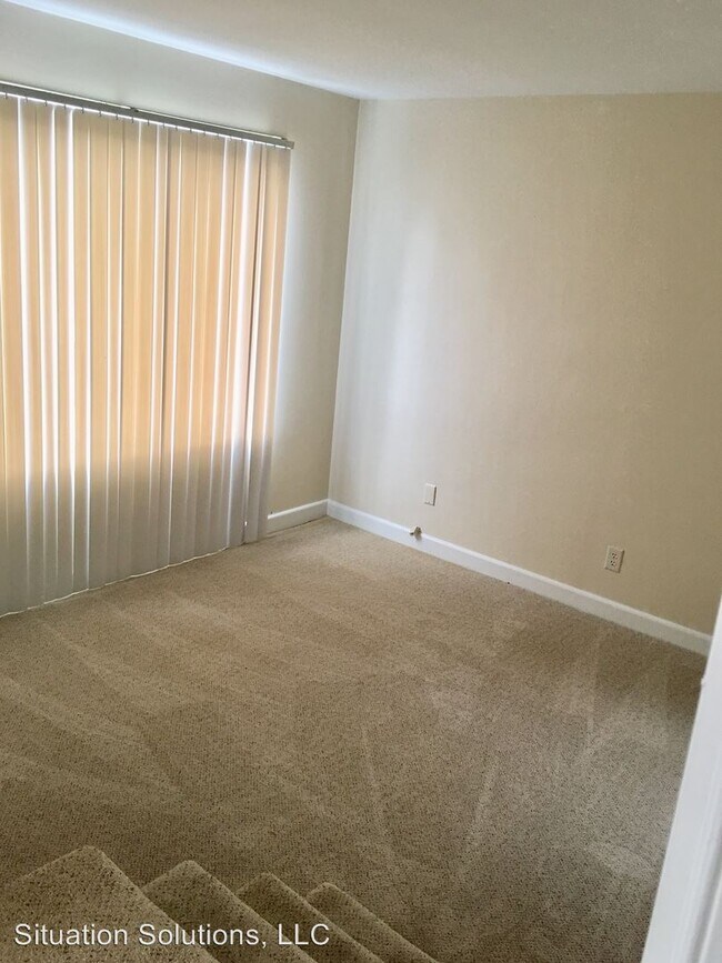 Foto del edificio - 3 br, 1.5 bath House - 404 Ingram Road