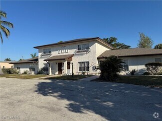 Building Photo - 1057 Southdale Rd