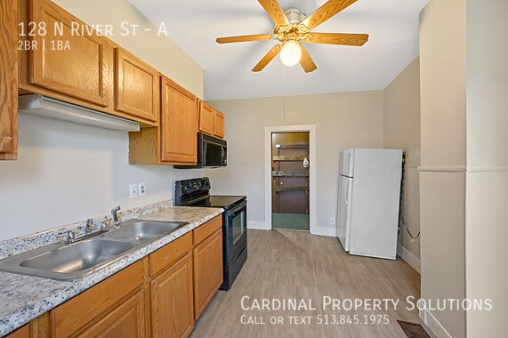 Building Photo - Quaint 2-bedroom in Franklin | Vouchers Ac...