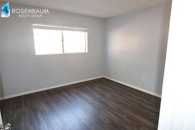 Building Photo - 1750 E 6th Ave