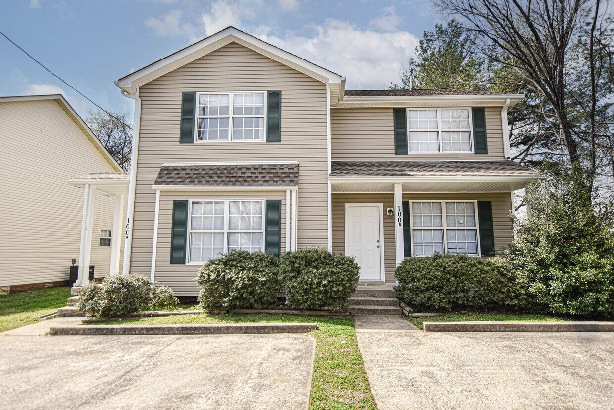 100 Cunningham Pl, Clarksville, TN 37042 House Rental in Clarksville