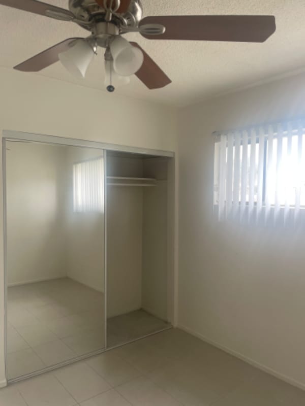 Foto del edificio - 7003 Rita Ave