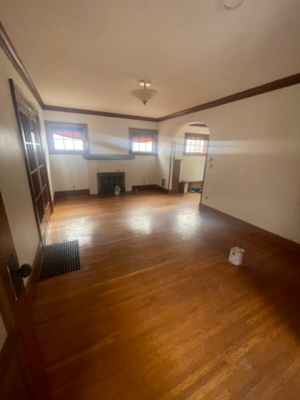 Foto del edificio - 167 Fairview Ave