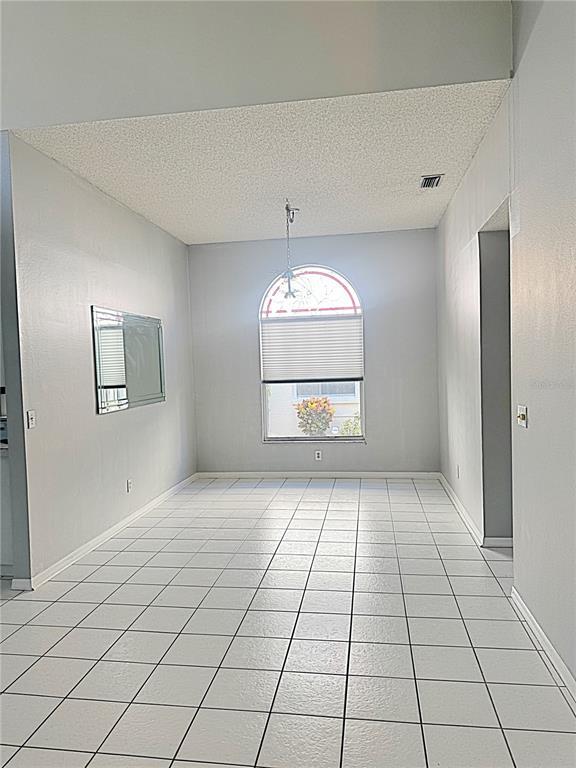 Foto del edificio - 4850 Mill Run Dr