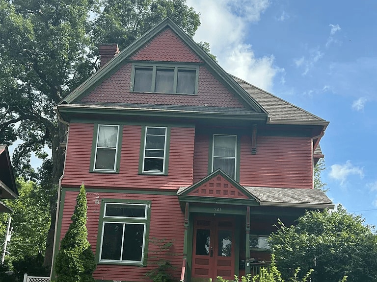 Primary Photo - 521 W 8th St