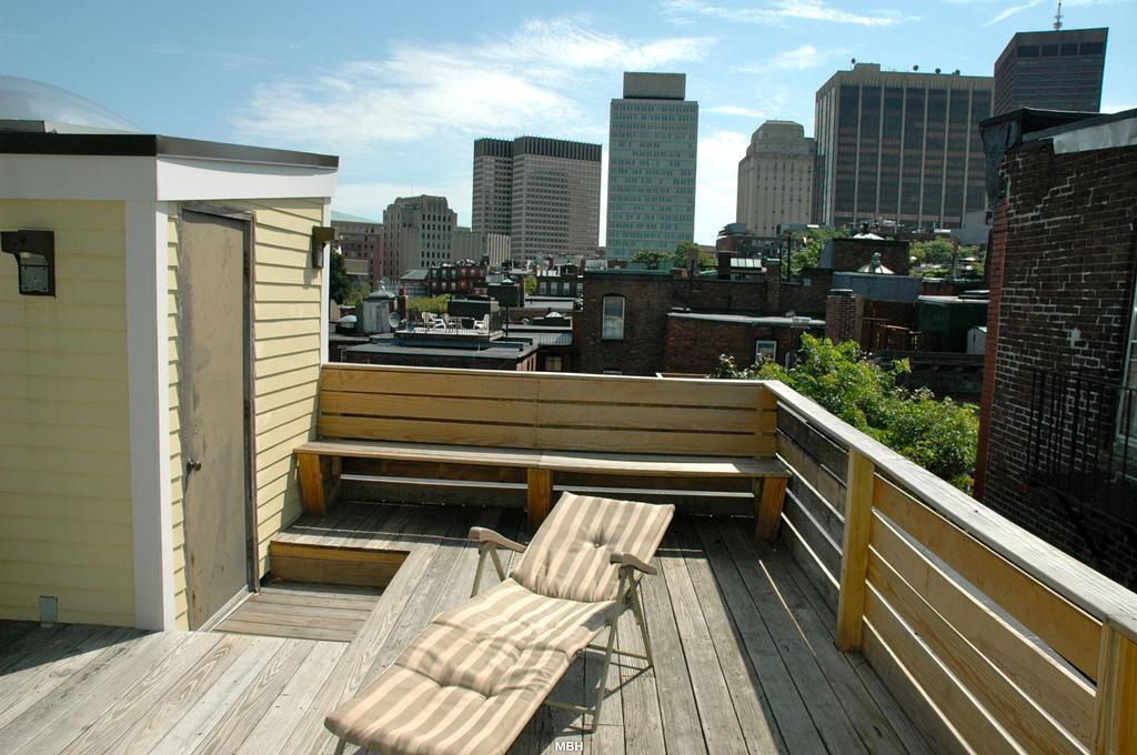Primary Photo - Two Bedroom Penthouse With Open Kitchen