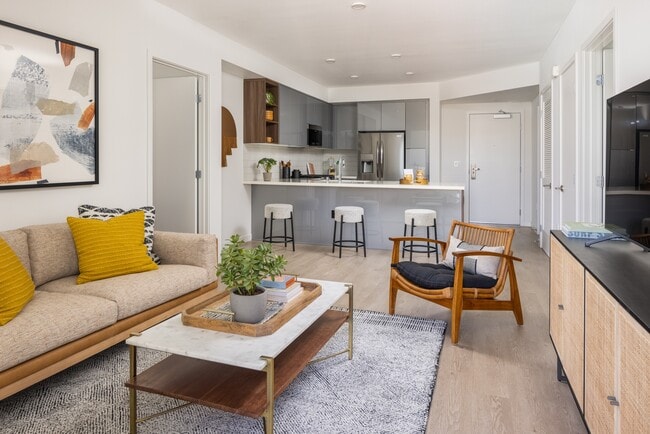 Building Photo - The Society Bradbury