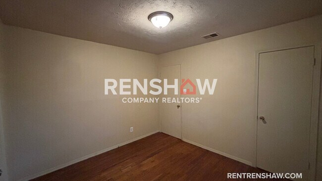 Foto del edificio - 4960 Neely Rd