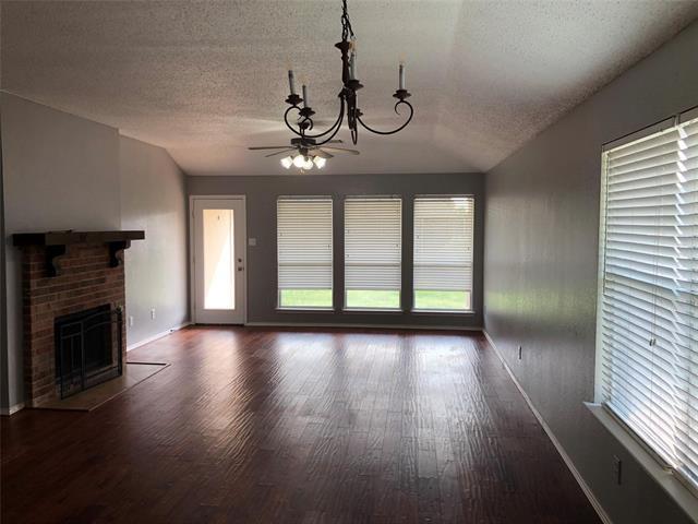 Foto del edificio - 1016 Chesterfield Dr