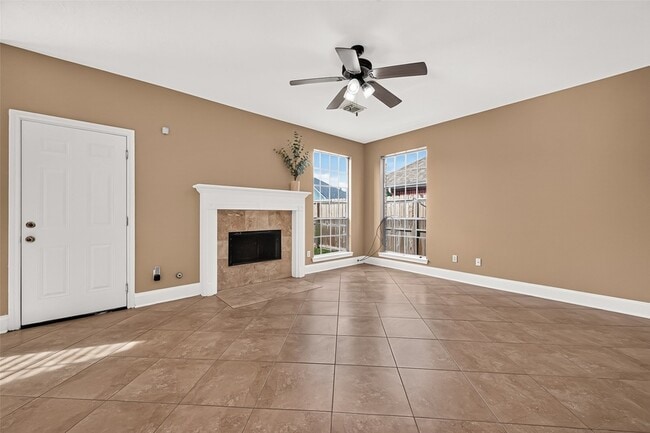 Photo - 4011 Alexis Circle Unit House