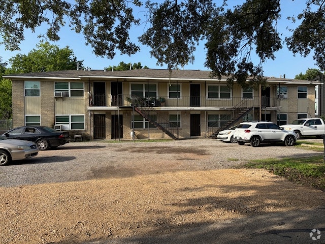 Building Photo - 3502 Campbell St
