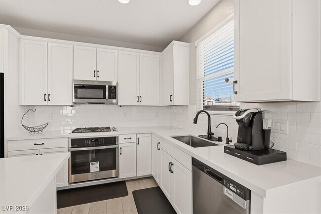 Foto del edificio - 4536 Anspach St