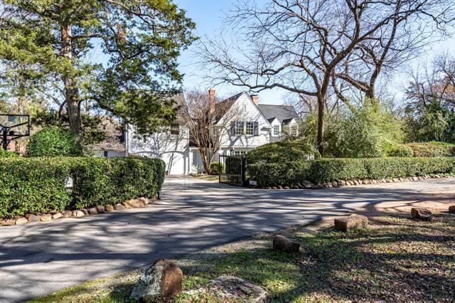 Foto del edificio - 8530 Jourdan Way