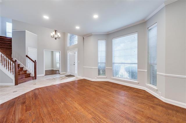 Building Photo - 2221 Cimmaron Dr