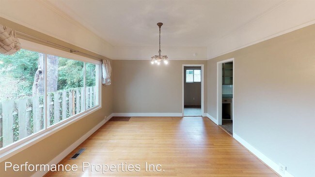 Foto del edificio - 3 br, 2 bath House - 2914 SE Taylor Street