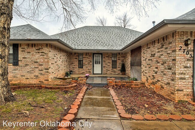 Foto del edificio - 4 br, 2 bath House - 2705 Summer Set Trl