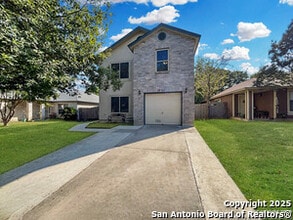 Building Photo - 6734 Honeyridge Ln