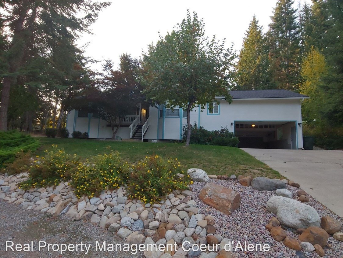 Primary Photo - 3 br, 2 bath House - 11889 Avondale Loop