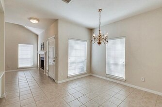 Building Photo - 12565 Piping Rock Dr